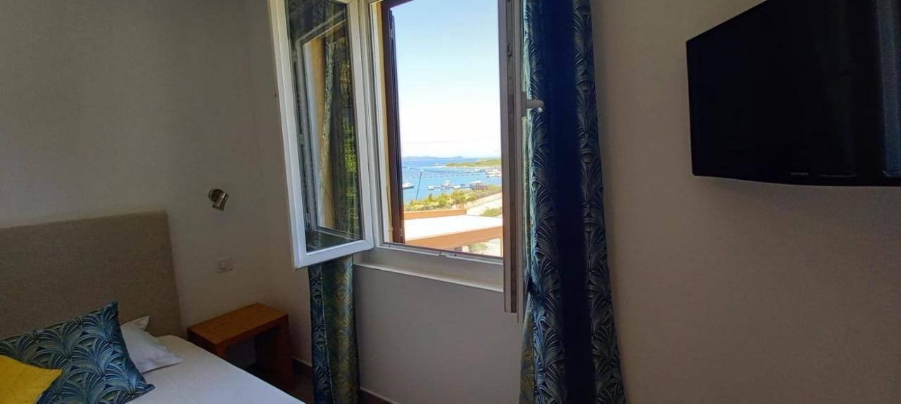 Hotel Du Golfe โบนิฟาซิโอ ภายนอก รูปภาพ